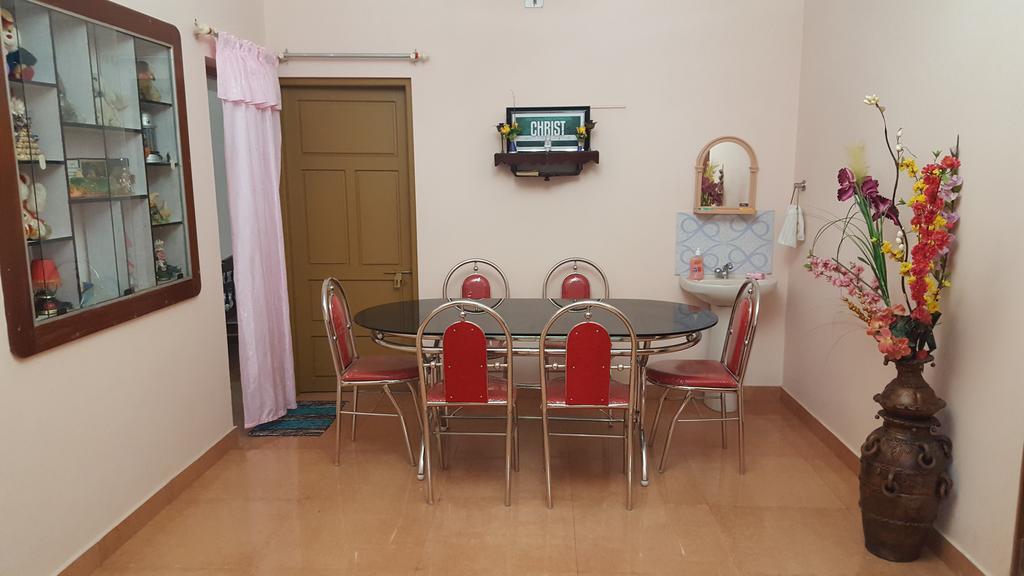 Valiyathayil Home Stay Kochi Kültér fotó