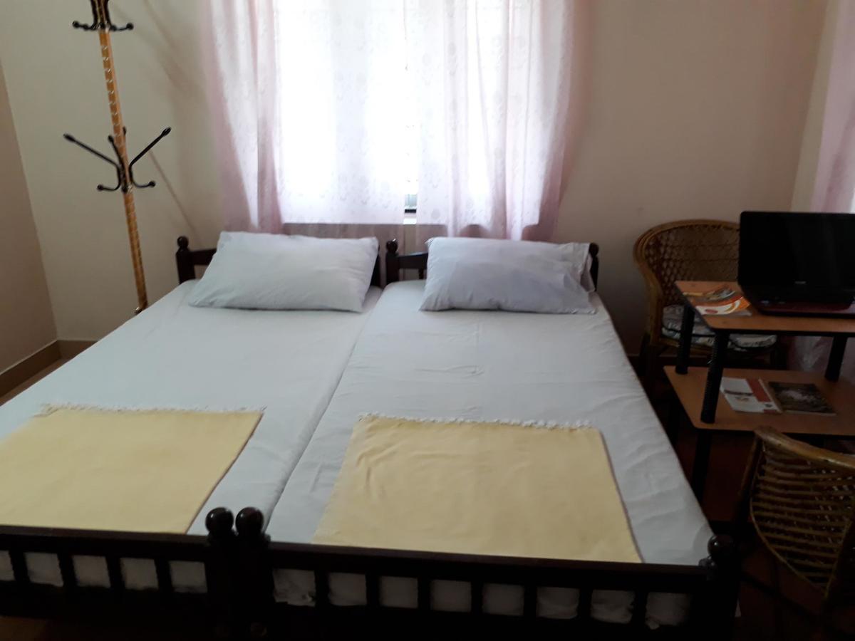 Valiyathayil Home Stay Kochi Kültér fotó