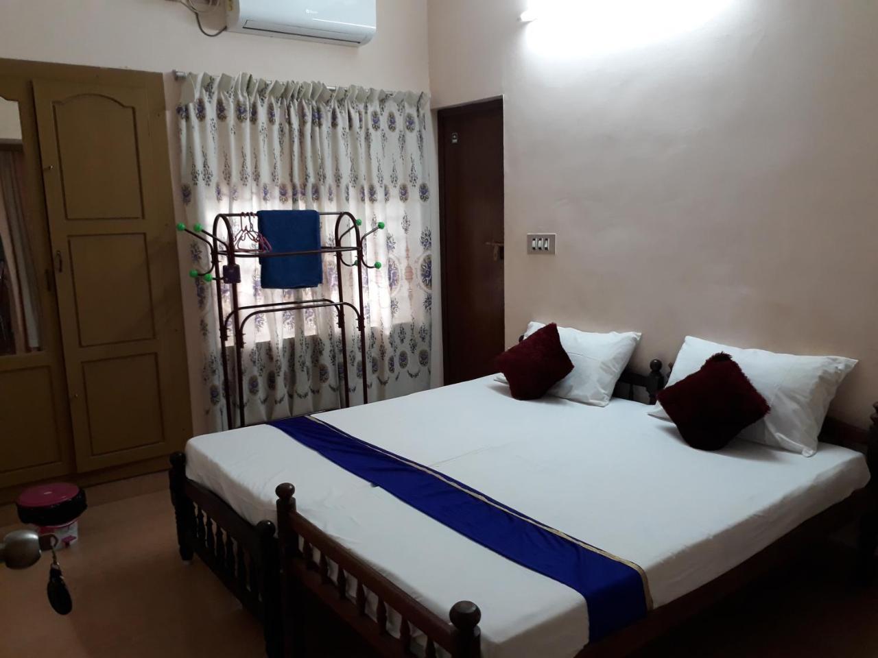 Valiyathayil Home Stay Kochi Kültér fotó