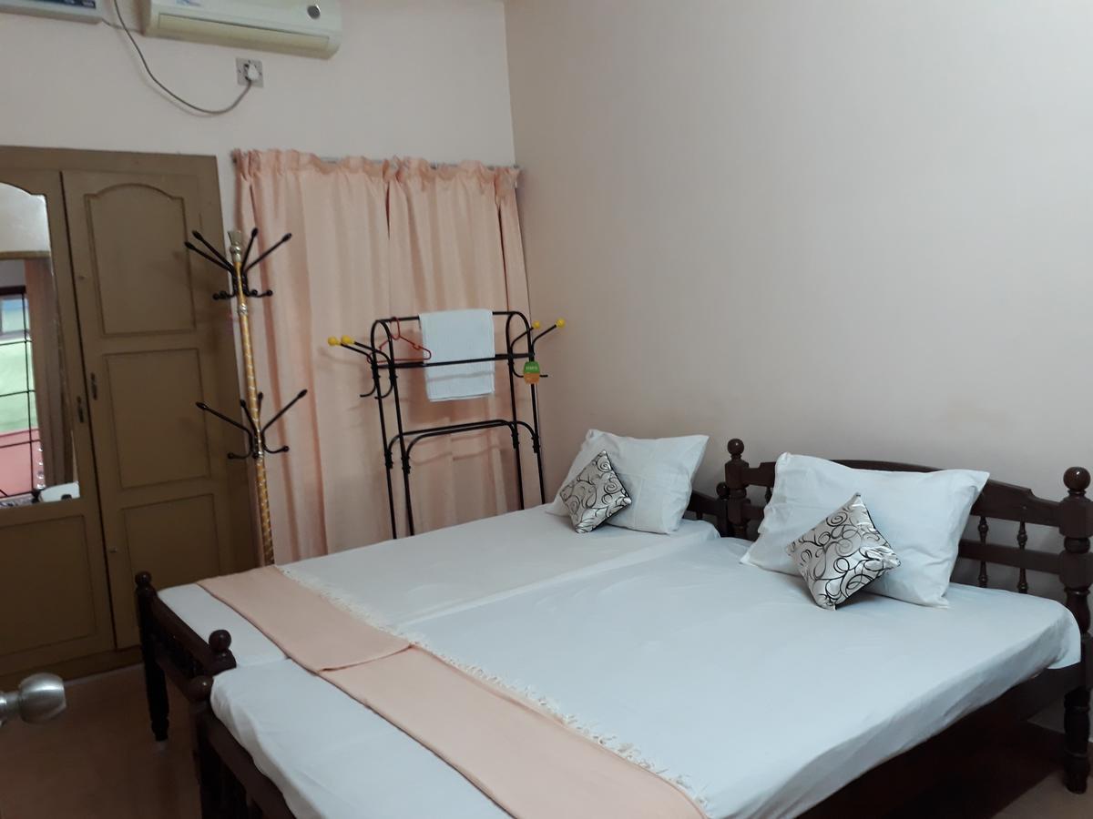 Valiyathayil Home Stay Kochi Kültér fotó